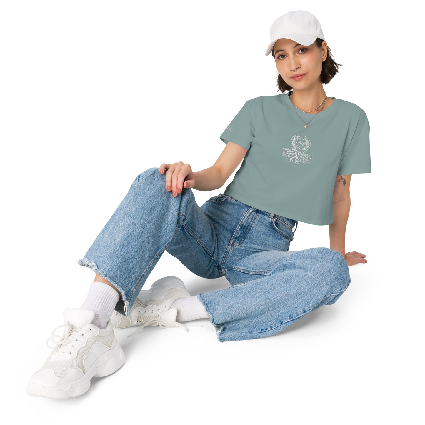Zaylachi Origine — Women's Crop Tee