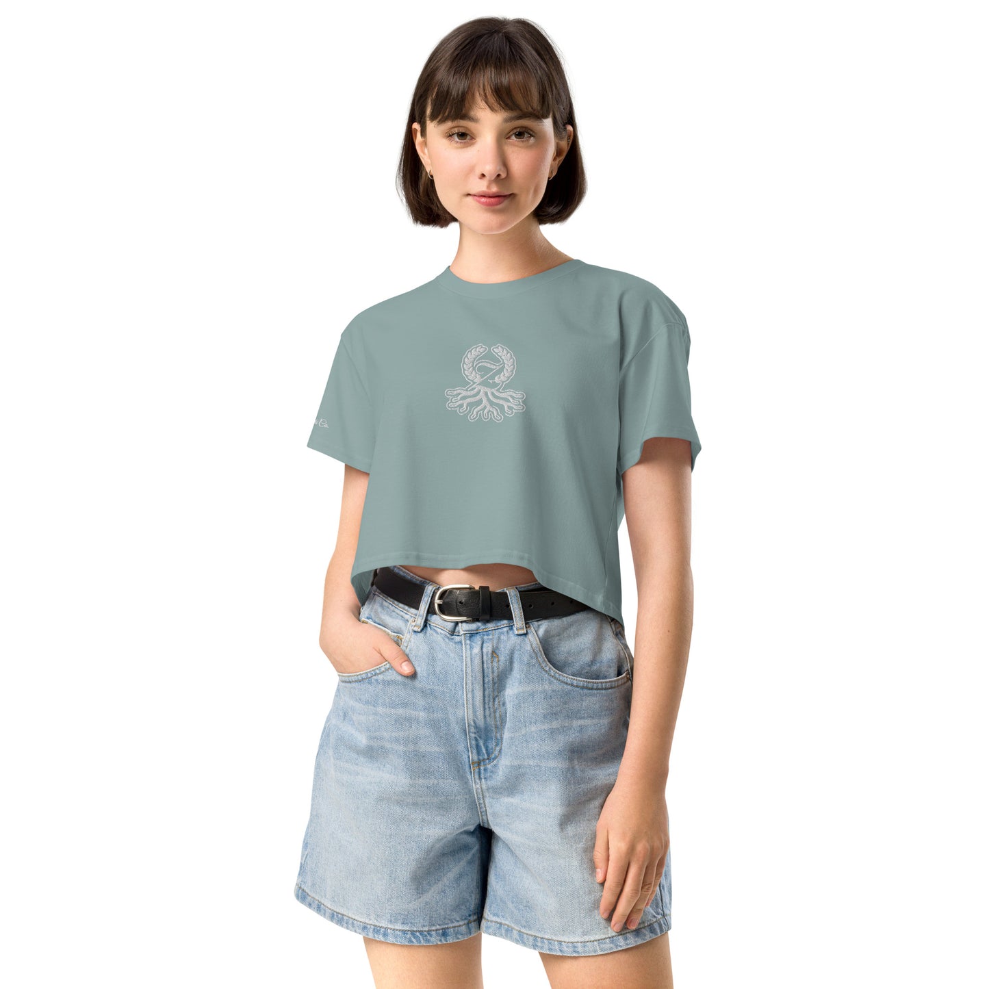Zaylachi Origine — Women's Crop Tee